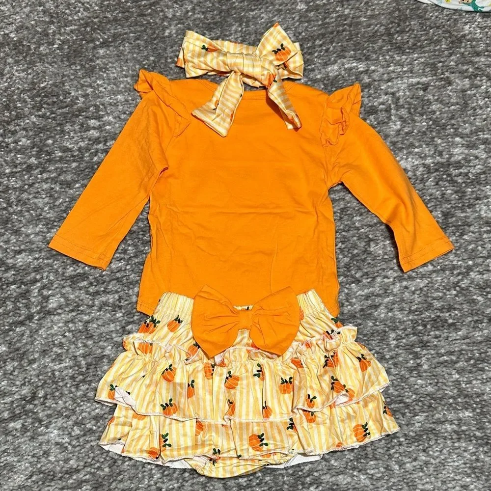 NWOT baby girls 3 pieces smocked pumpkin onesie, ruffle skort & headband 3/6mo